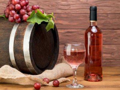 barril de vino de madera